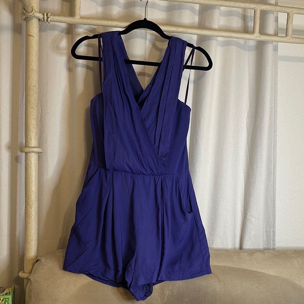 BCBGeneration Purple Jumpsuit V-Neck Fitted Waist